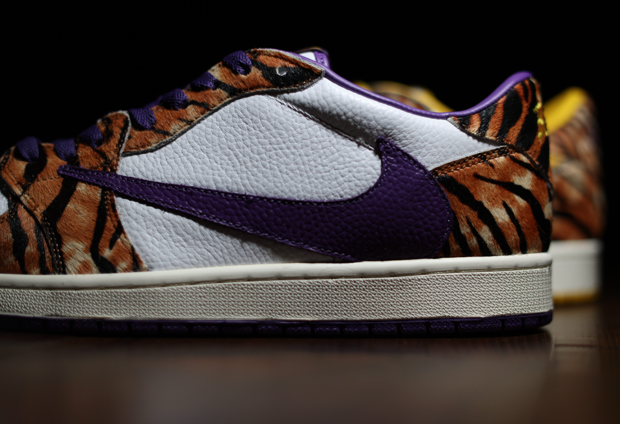 Pre-Order** Tiger King TS Low